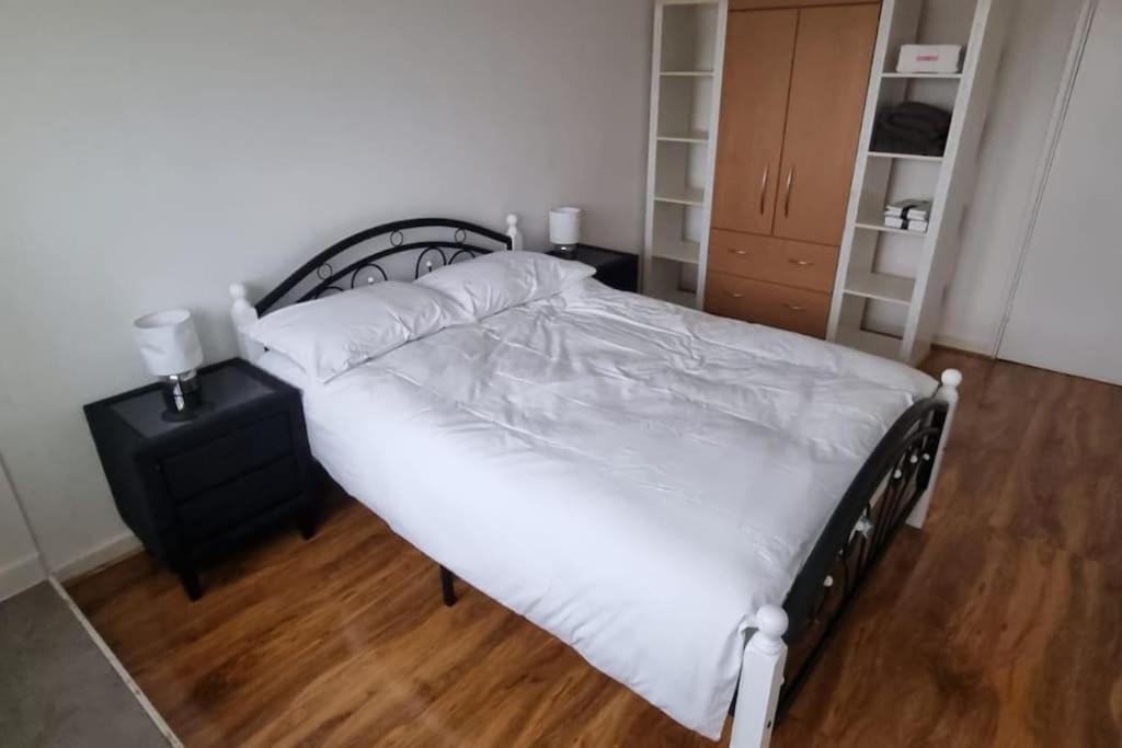 Gottersea 1 Bedroom Flat In Battersea 70 Mq London Exterior foto